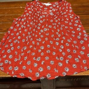 Market & Spruce size 2x sleeveless top.  Very nice.